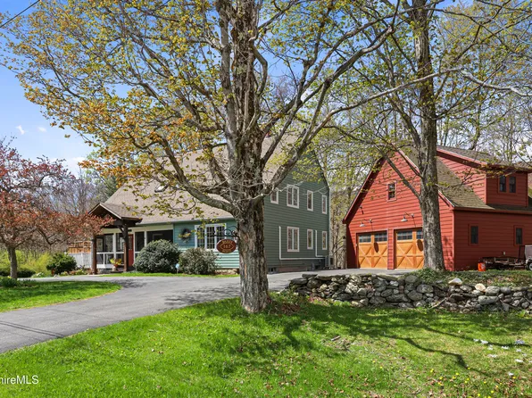 167 Bailey Rd, Lanesborough, MA 01237