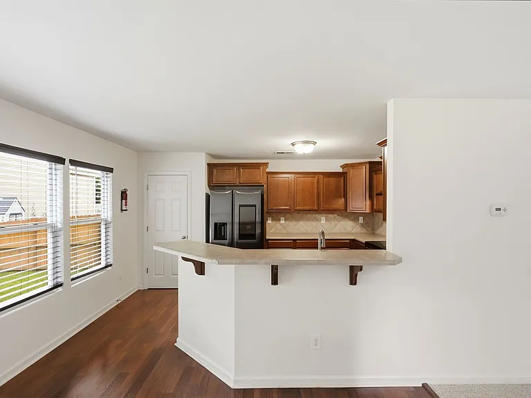 1906 Treefrog Ct — Photo 9