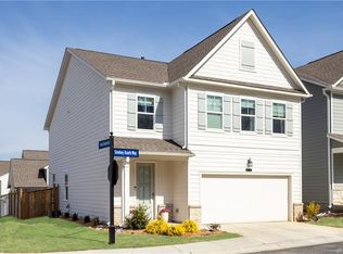 671 Smokey Quartz Way, Kennesaw, GA 30144