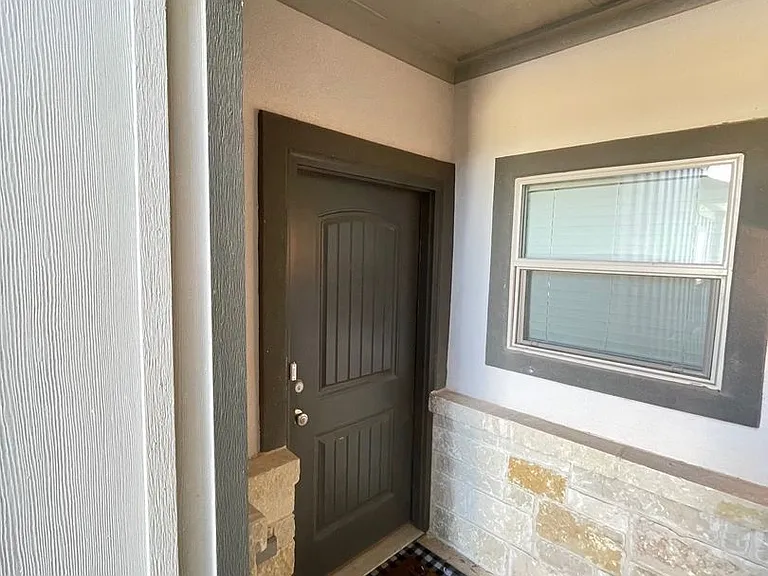 6040 24th St #35 — Photo 3