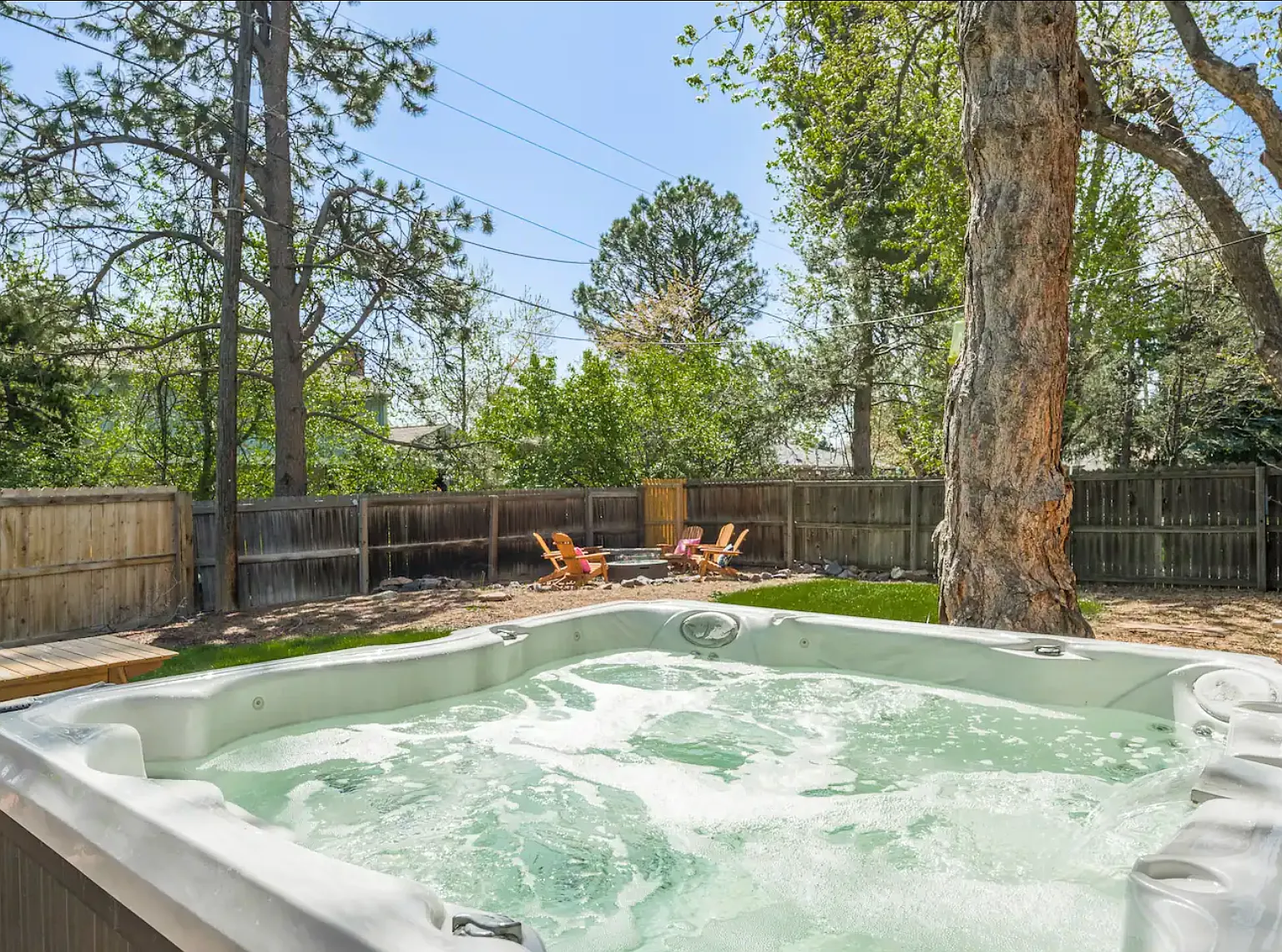 4 bed, 3722 sqft, $5,900 — Photo 3