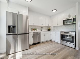 1856 John St, Markham, ON L3T1Z1