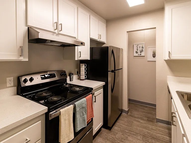 Keyway Apartments — Photo 10