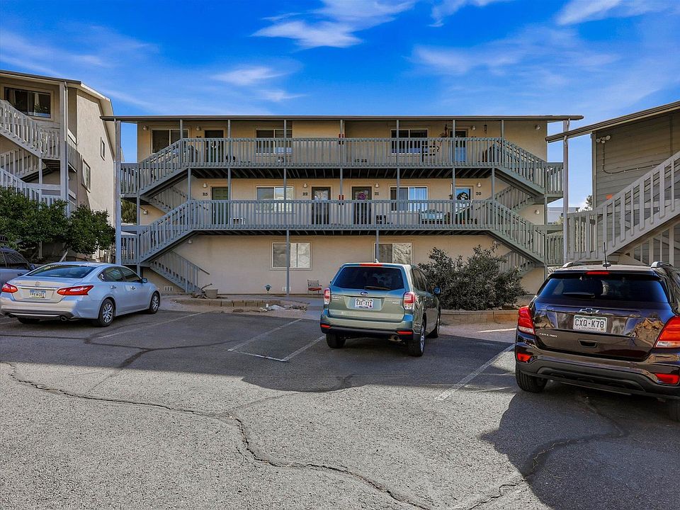 1st image of 406 Ridges Blvd APT 22