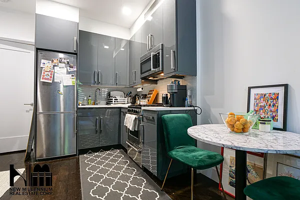 Rented by NMRE | media 24