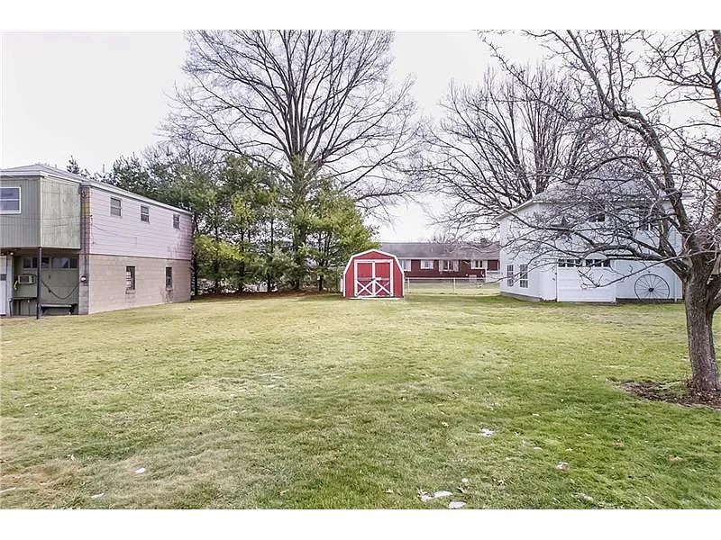 605 Morgantown Rd photo 1