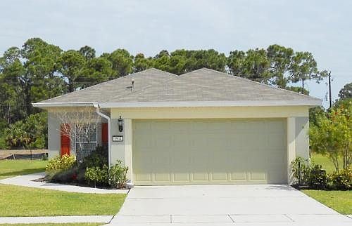 1st image of 1424 Dittmer Cir SE
