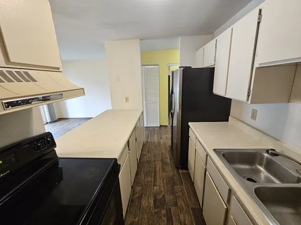 225 E 8th Ave APT B4, Longmont, CO 80504