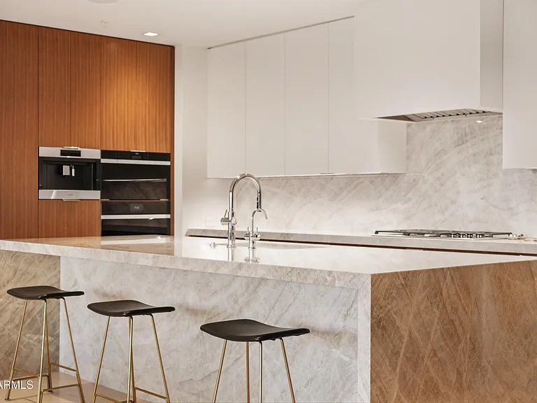 6587 N Palmeraie Blvd #2014 — Photo 5
