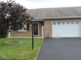 370 Winding Oak Dr, Hagerstown, MD 21740