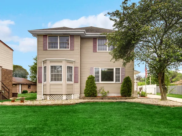 3620 Highway Ave, Highland, IN 46322