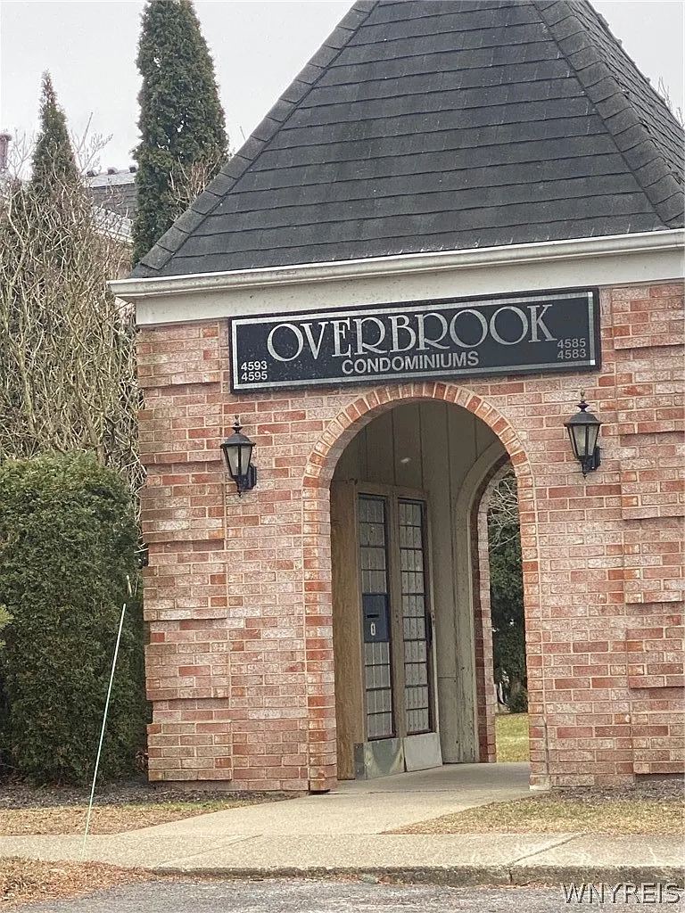 2 bed, 2.0 bath, 1153 sqft, $1,700 — Photo 3