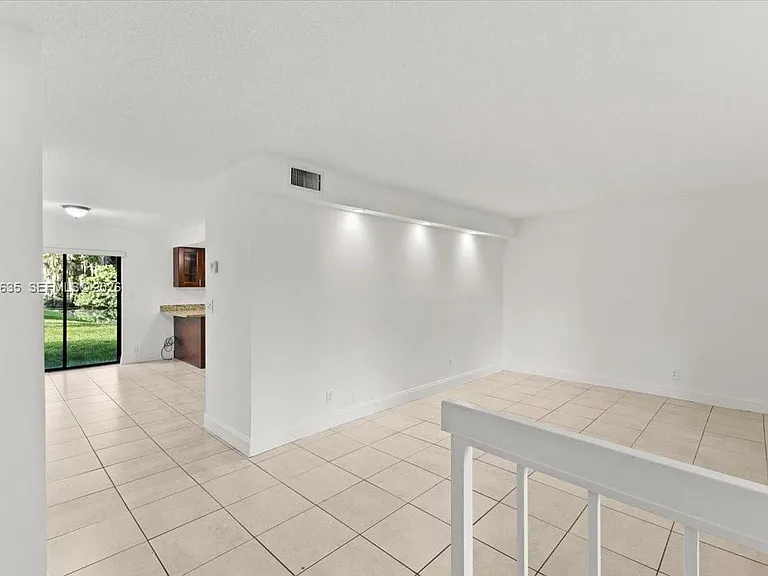 181 Wimbledon Lake Dr #181 — Photo 10