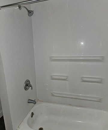 4th image of 612 N 2nd St #1