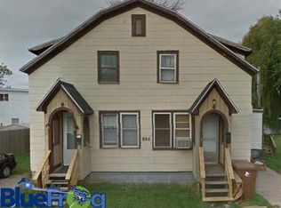 804 Pacific St #B, Menasha, WI 54952