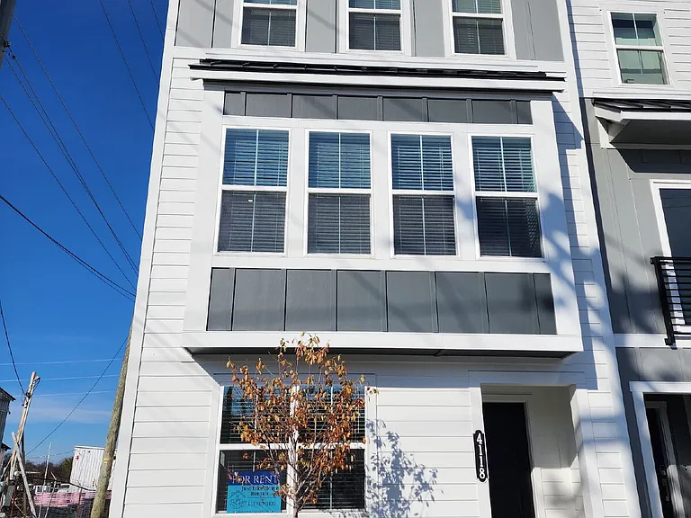 4118 Indiana Ave — Photo 1
