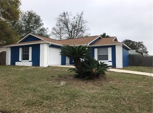 203 Sharp St, Apopka, FL 32712
