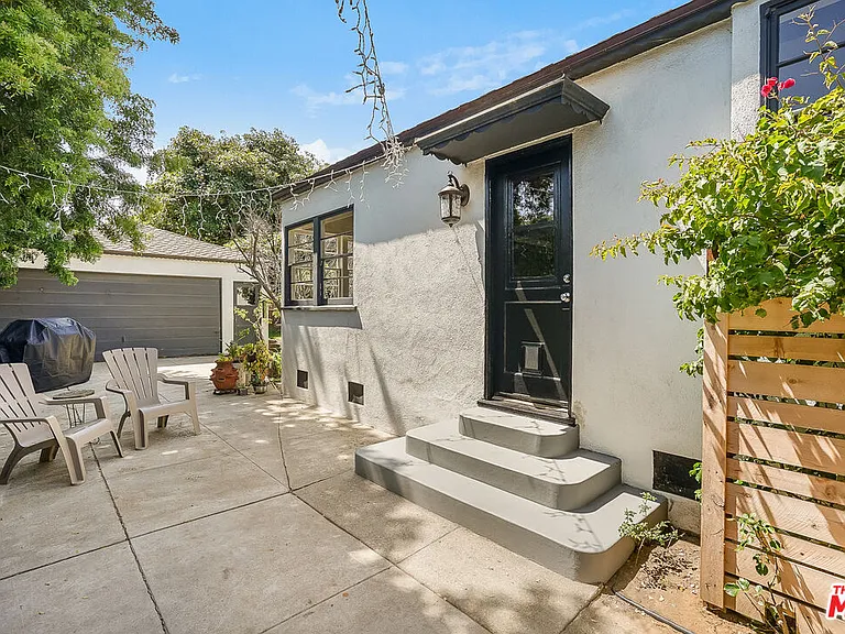 2128 Ashland Ave — Photo 17