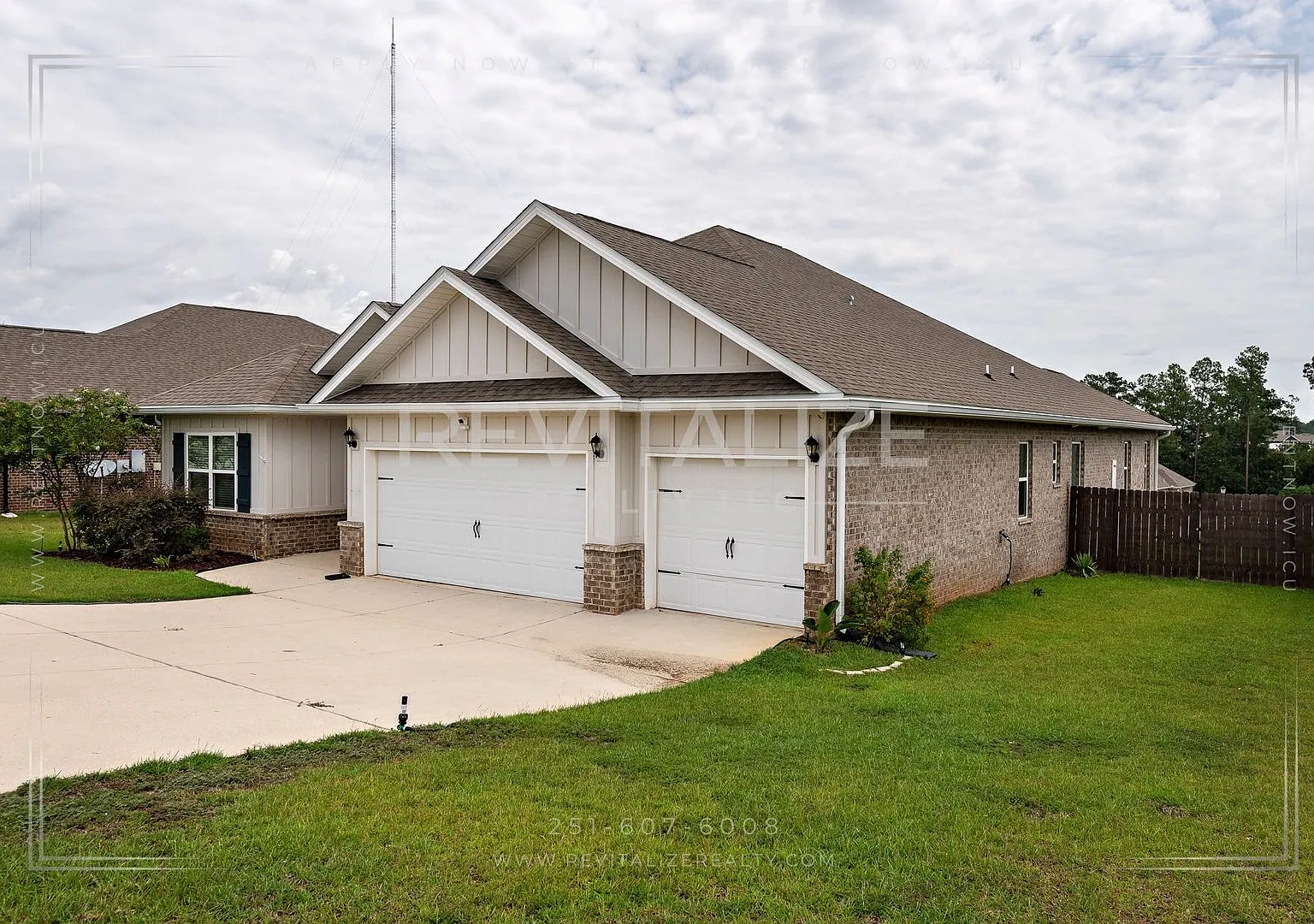 Spanish Fort 4BR/3BA ResortStyle Living! — Photo 3