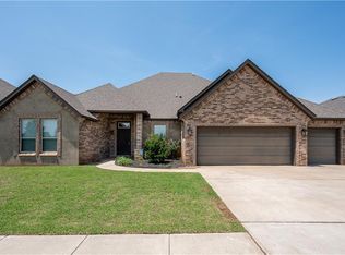 13329 Brampton Way, Yukon, OK 73099