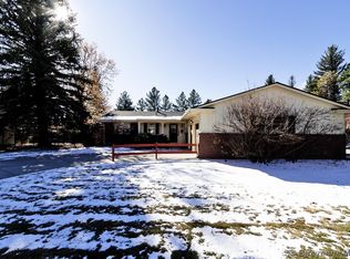 911 Ridgeland St, Cheyenne, WY 82009