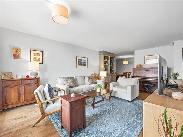 5700 Arlington Ave APT 18V, Bronx, NY 10471