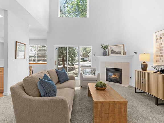 2nd image of 658 Wild Ridge Cir