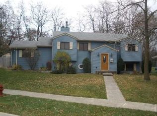 194 Vista Rd, Lake Zurich, IL 60047