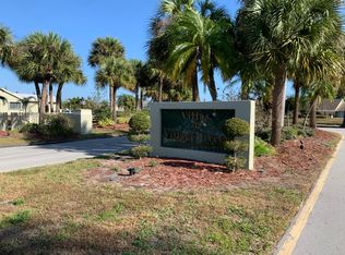 1411 SE Colchester Cir, Pt Saint Lucie, FL 34952