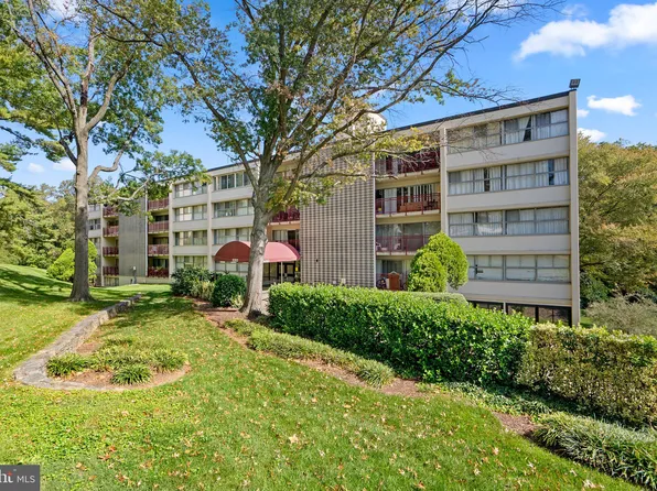 9203 New Hampshire Ave APT A3, Hyattsville, MD 20903