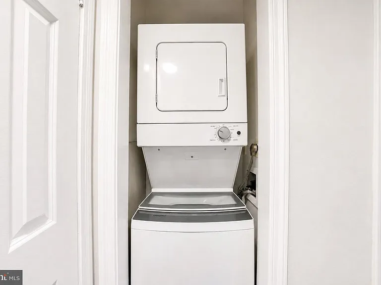 3927 Pennsylvania Ave SE #101 — Photo 19