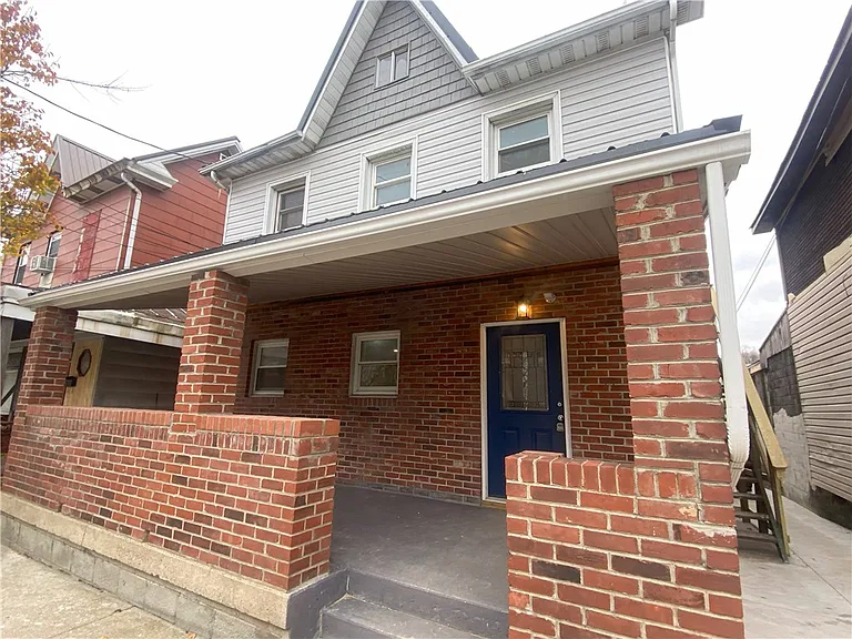 407 N Pittsburgh St #A — Photo 2