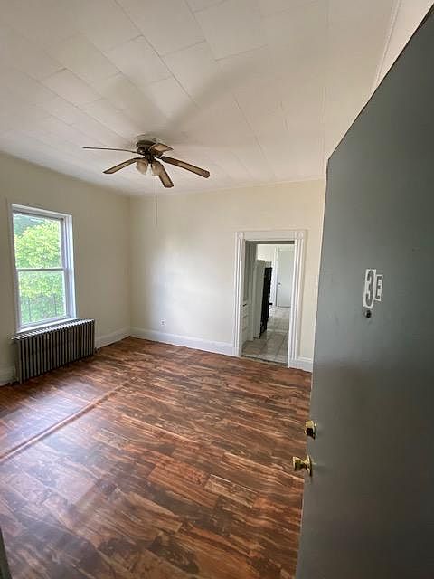 1st image of 86 Ash St APT 3E