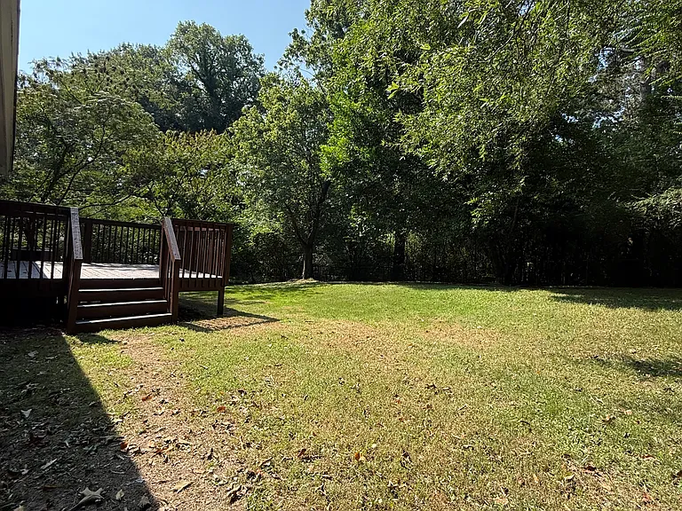 313 13th Ter NW — Photo 17
