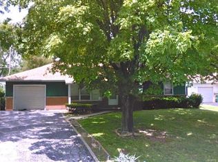 118 Belt Ave, O Fallon, IL 62269