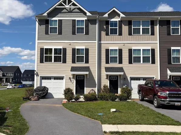276 Rhea Dr, Martinsburg, WV 25403
