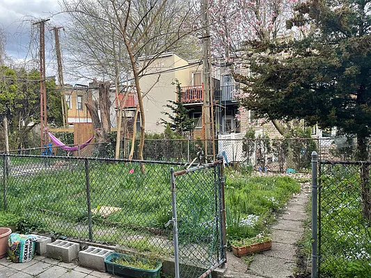 Rented by Native Real Estate LLC | media 10