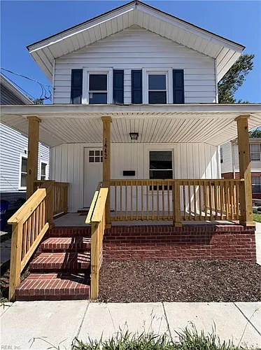 1442 W 41st St Photo 1