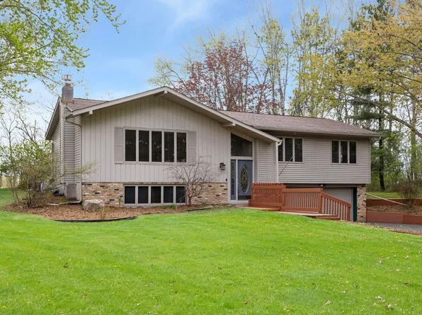 365 Casperson Dr, Hudson, WI 54016