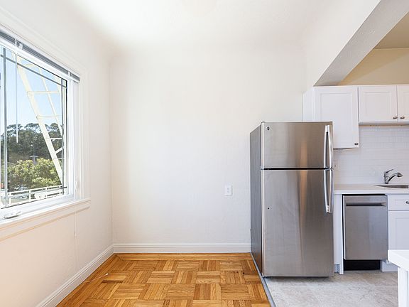 5th image of 1965 Page St APT 204