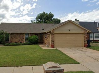 11301 Cimarron Dr, Oklahoma City, OK 73162