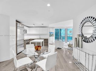 1300 Brickell Bay Dr APT 2702, Miami, FL 33131