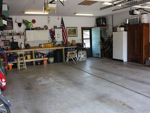 garage with heater