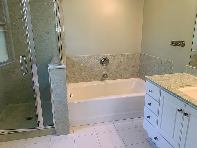 1100 Chadbourne Ave — Photo 10