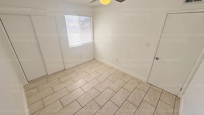2909 S Chester Ave #7 — Photo 28