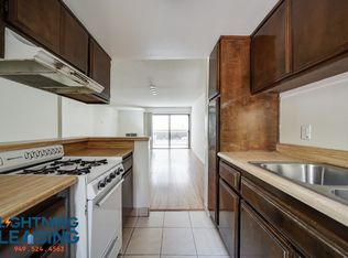 6827 Whitsett Ave APT 111, North Hollywood, CA 91605