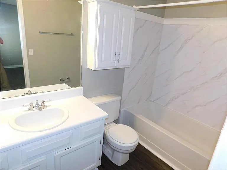 2775 New South Dr — Photo 17