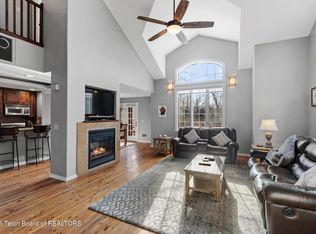 101 Cobble Creek Ln, Driggs, ID 83422