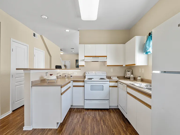 Bent Tree Townhomes — Photo 21