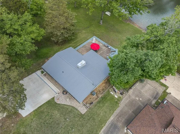 196 N Lake Dr, Hillsboro, MO 63050